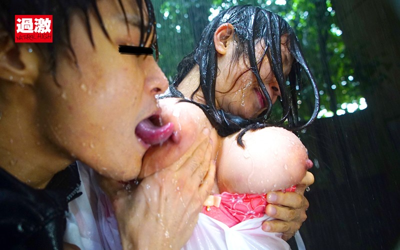 突然のゲリラ豪雨！どしゃ降り野外痴●BEST 大雨の中で乳首をいじられ続けS字反りイキするずぶ濡れ巨乳女＋新作撮り下ろし