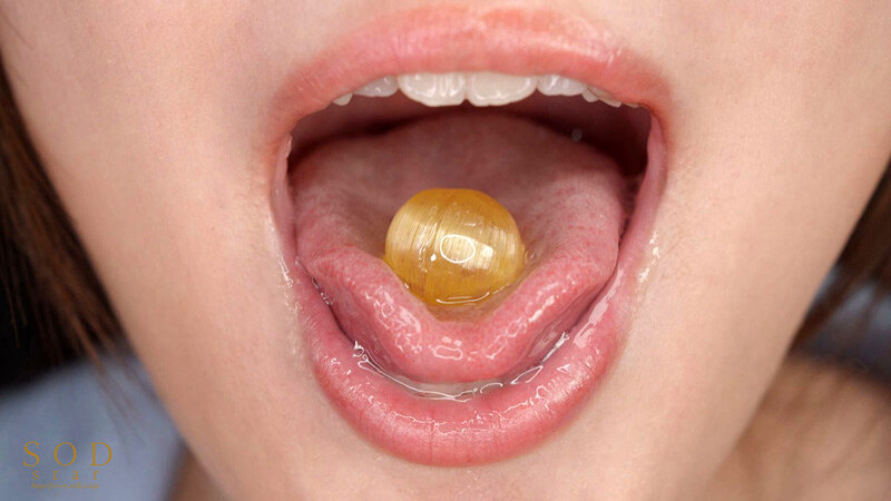 おじさんに全身舐められて、体液交換。接吻、舐めあい、唾飲み 稲荷ある