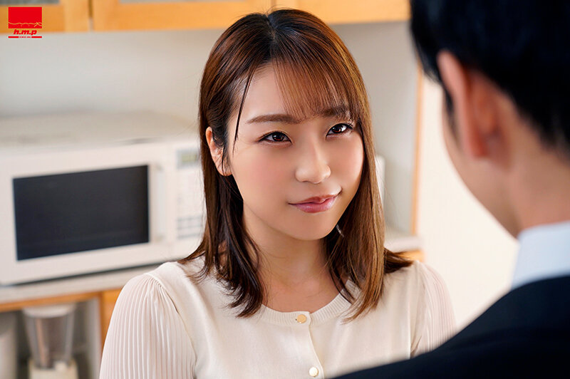 「終電なくなっちゃったね…じゃあウチくる?」終電を逃して旦那さんが出張中の女上司の家にお泊まり不倫、誘惑発情された僕は興奮して朝までハメ続けた 八乃つばさ