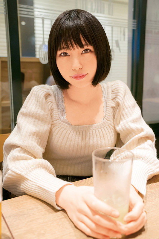 酒×ナンパ×SEX! 12人4時間 奥さん一緒に飲みませんか?BEST @新宿 地方の人妻限定 巨大バスターミナル前で訳アリ人妻をナンパしてみた