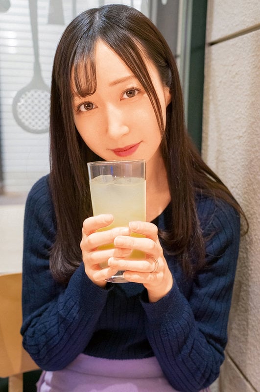 酒×ナンパ×SEX! 12人4時間 奥さん一緒に飲みませんか?BEST @新宿 地方の人妻限定 巨大バスターミナル前で訳アリ人妻をナンパしてみた