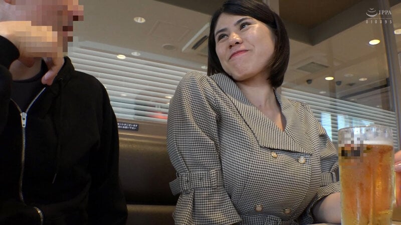 Iカップ淫乳モンスターえみさん（27歳）池袋妻と生ハメ2連続ファック！！ 佐野江美