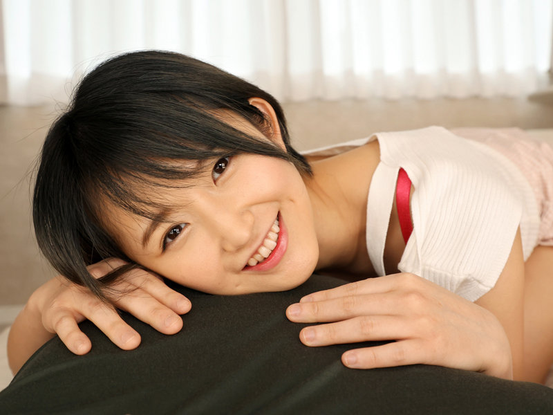 【VR】最愛の彼女と何度も繰り返すキスと超接近する勃起乳首&ベスポジでヒクヒク動くアナルと生ハメ対面座位とめちゃ至近距離から何度もツバ飲まされる超・覆いかぶさられ杭打ちピストン騎乗位と膣奥突きまくりバックと超超超・覆いかぶさり正常位【生中出し】 深田結梨