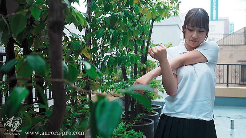 お口もアソコも俺らの共同所有物 クラスの性処理女子学生 真白みのり