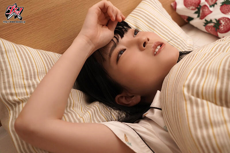 闇医者の脱法媚薬キメセクに堕ちた清純スレンダー彼女 伊織ひなの