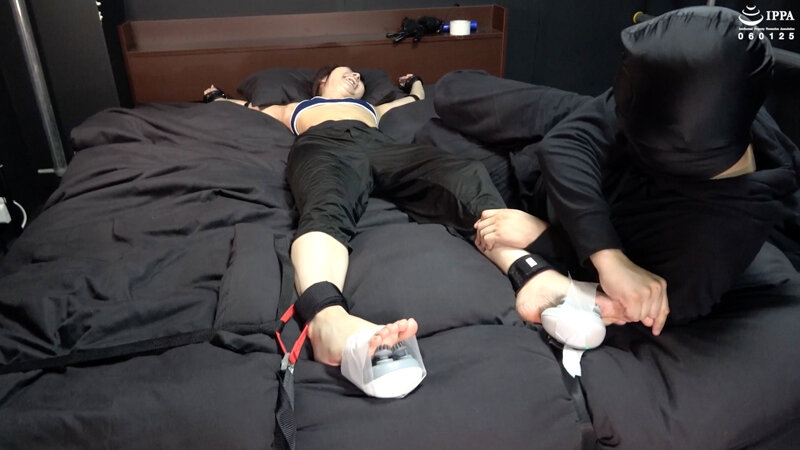 「感度が高まった全身を四肢拘束してくすぐり! 腋も足も機械責めにされて必死に悶える未來ちゃん!」わかしラボVol.027-6 堂本未來