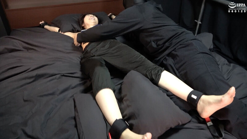 「感度が高まった全身を四肢拘束してくすぐり! 腋も足も機械責めにされて必死に悶える未來ちゃん!」わかしラボVol.027-6 堂本未來