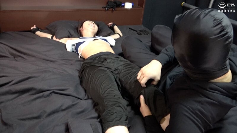 「感度が高まった全身を四肢拘束してくすぐり! 腋も足も機械責めにされて必死に悶える未來ちゃん!」わかしラボVol.027-6 堂本未來