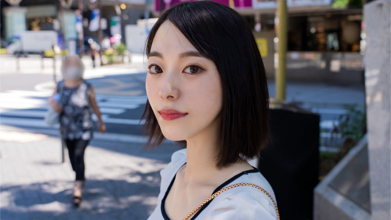 【素人女子大生】元子役 美少女19歳 さとみん 超美形!美BODY真っ白な純粋無垢な女性をハメ尽くす!!これが選ばれし芸能界レベルの女性!