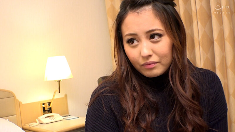 今回のアンケートのテーマは不倫!週2で旦那と性交をしている奥さんに性交での不満をぶっちゃけトークしてもらうと…興味を示した不貞奥さんに激しく中出しの鉄槌!