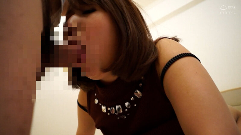 お酒が入って迫られたら拒否する自信ありません!?旦那とはセックスレスで欲求不満な奥様に不倫願望をインタビュー!拒みながらもエロスイッチONで連続イキに溺れる女の痴態!