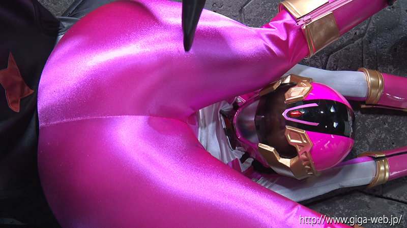 ヒロイン完コス陥落地獄 サバイブピンク 斎藤まりな