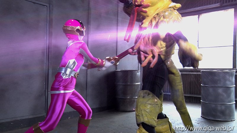 ヒロイン完コス陥落地獄 サバイブピンク 斎藤まりな