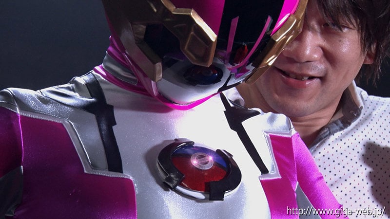 ヒロイン完コス陥落地獄 サバイブピンク 斎藤まりな