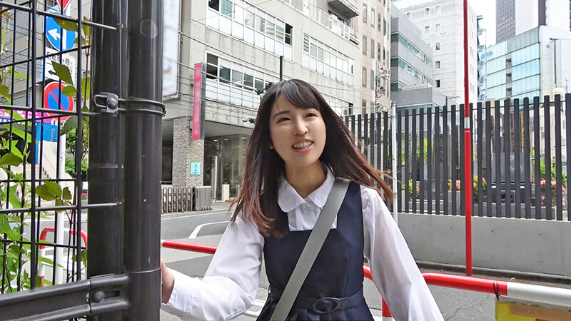 メスガキ08 赤ちゃん作ろっ!おっとりとした素朴美少女がおじさんを誘惑し禁断の子作りSEX 久我まどか