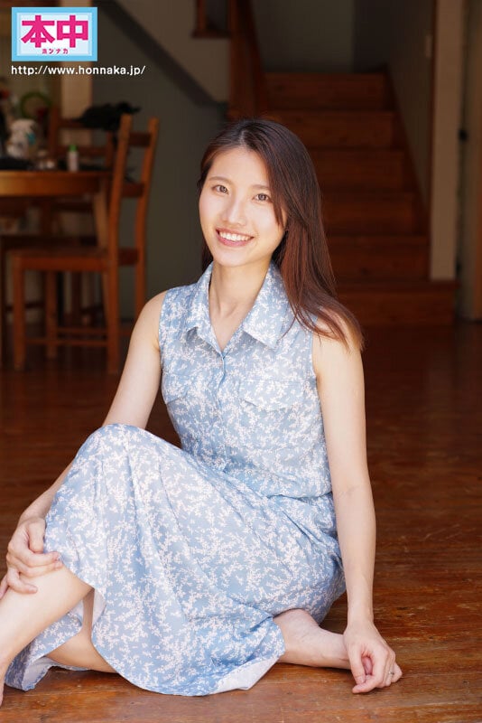 新人 騎乗位大好き乳首ビンビンスレンダー母乳人妻が中出しAVデビュー CHIYU