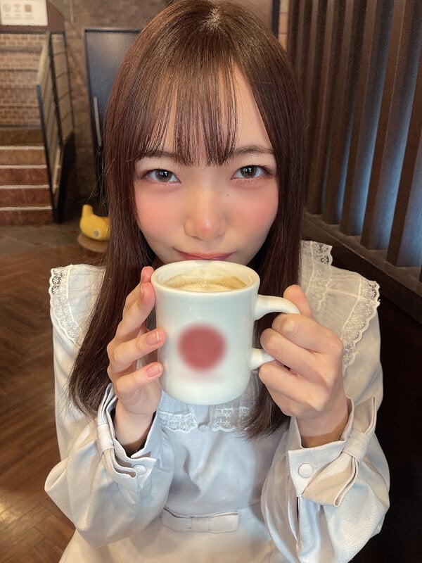 素人娘の本当に上手いフェラチオ3 SNSで知り合った令和素人娘10人180分