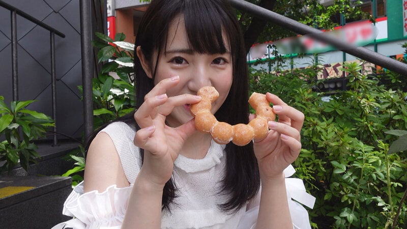 素人娘の本当に上手いフェラチオ3 SNSで知り合った令和素人娘10人180分