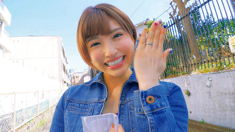 【4K】【配信専用】素人熟女妻たちによる童貞筆下ろし はずき ギャル妻爆乳Gカップ中出し性交！ 若宮はずき