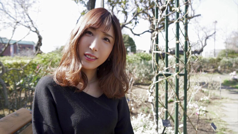 人妻の花びらめくり 彩奈リナ