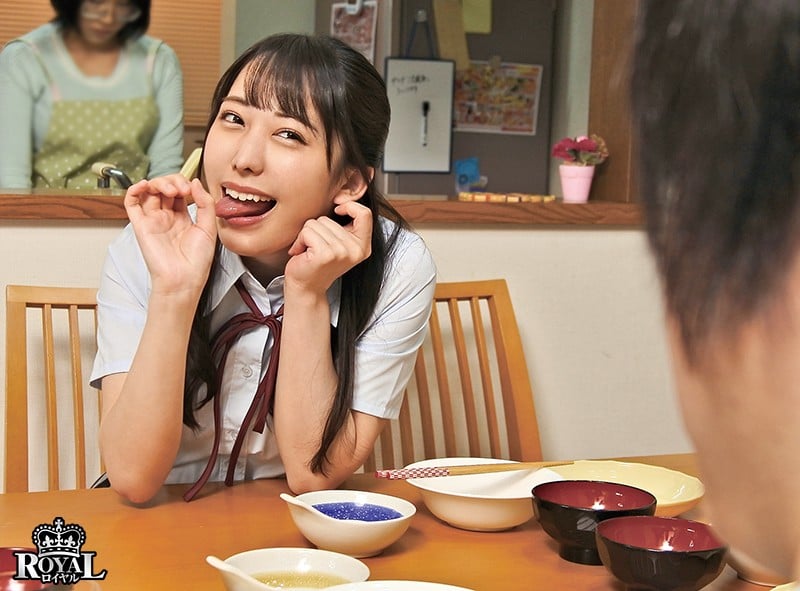 至近距離に家族がいるのに…僕を好きすぎる妹の悶絶フル勃起誘惑 弥生みづき