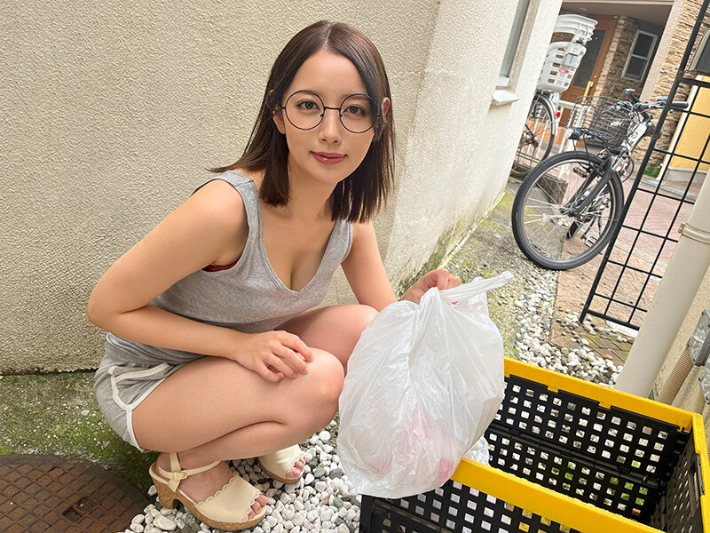 【VR】これが8K!!顔面特化アングルVR!隣のお姉さんの美顏と濡れ髪をガン見しながら洗脳性交 美咲かんな