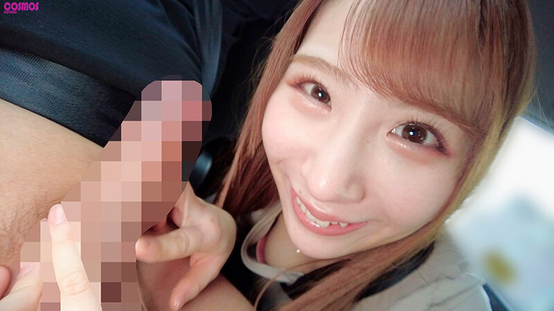 都会のド真ん中でザーメン羞恥ごっくん人妻