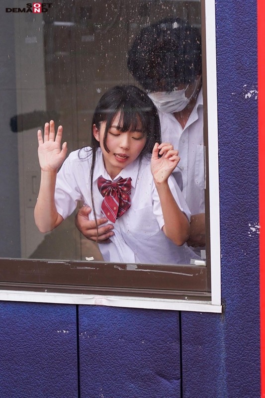 妹に彼氏ができた。嫉妬に狂い休み時間に中出しし続けた。 桃色かぞく VOL.8 泉りおん