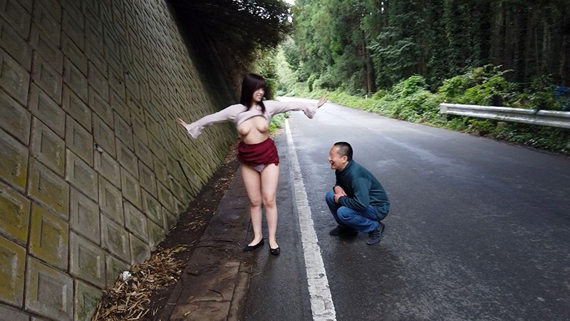 夜行性看護師（うさぎ） 小生意気な巨乳娘がメス化するまでの露出記録