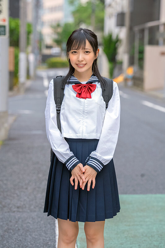 素人バラエティ 聖水を1杯3万円で売って下さい!街角でナンパしたうぶっこJ○が挑戦する、オメコ蛇口から小便ゴキュゴキュ!おしっこ飲ませチャレンジ!人生初の放尿プレイですっかりあたおかになった素人娘は小便ぶちまけのナマ中出しSEXもOKしちゃうのか?2