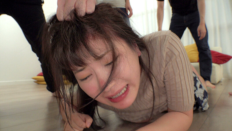 Flying Bitch 完全振り切ってるAV女優のSEXドキュメンタリー#3 死ぬほど痛めつけられて、死ぬほど惨めに犯●れるのが、死ぬほど興奮する、AV史上最高のぶっ飛びド変態女 有加里ののか