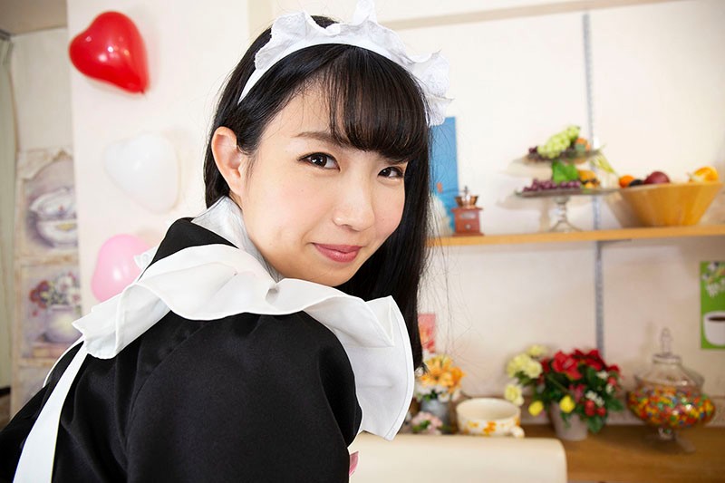【VR】脱糞メイドカフェ まこのケツ穴ひり出しマスカットロパフェはいかがですか? 前多まこ