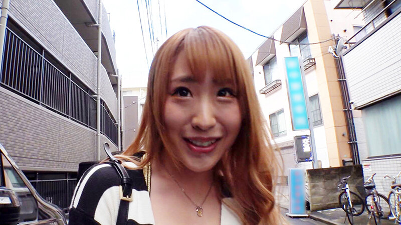 夢を掴むため九州から上京してきたスタイル抜群グラドル志望のG-cupパイパン美女に生中出し！ せな