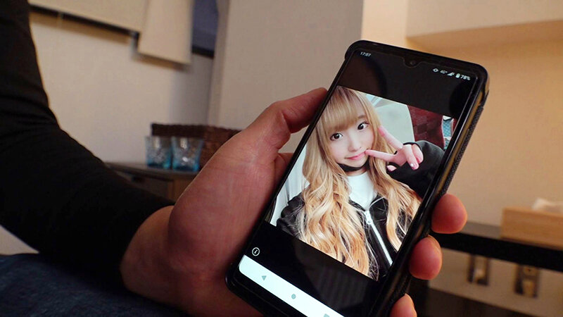 夢を掴むため九州から上京してきたスタイル抜群グラドル志望のG-cupパイパン美女に生中出し！ せな