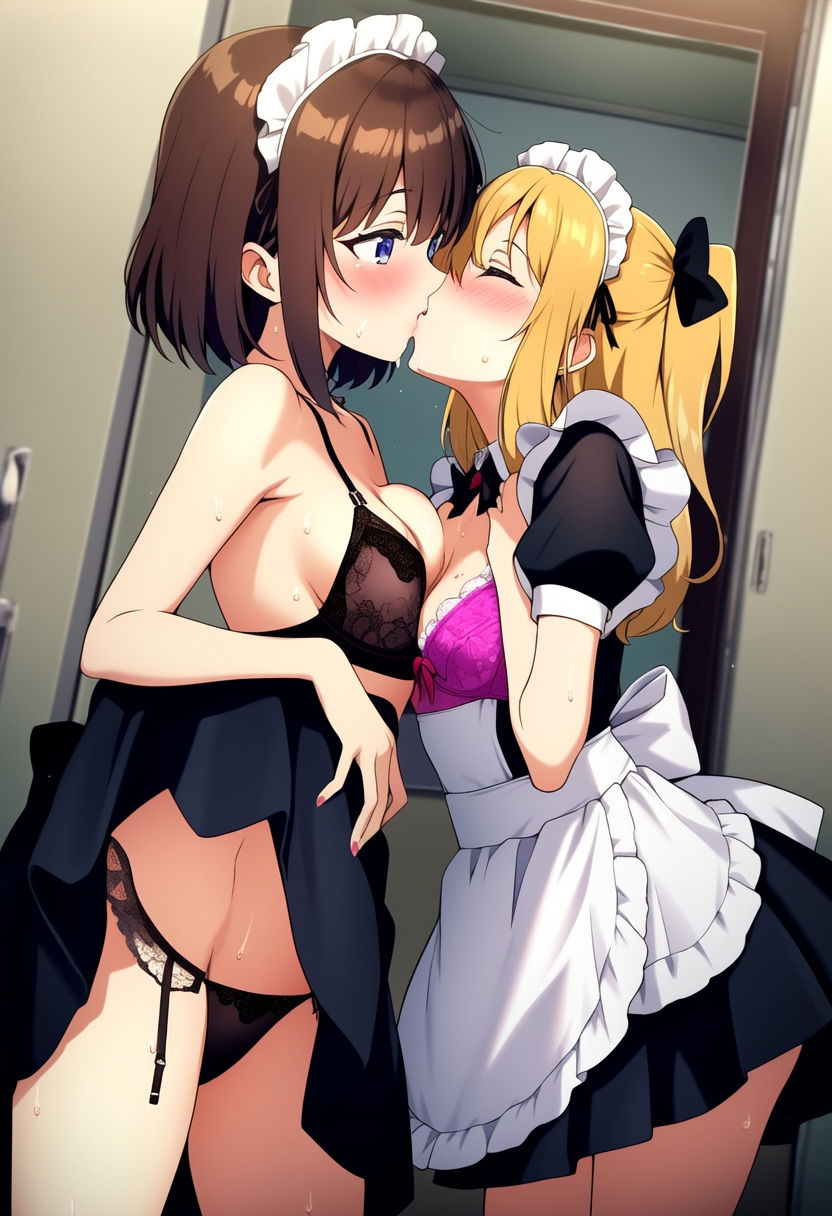仲良しメイドコスプレで百合エッチ