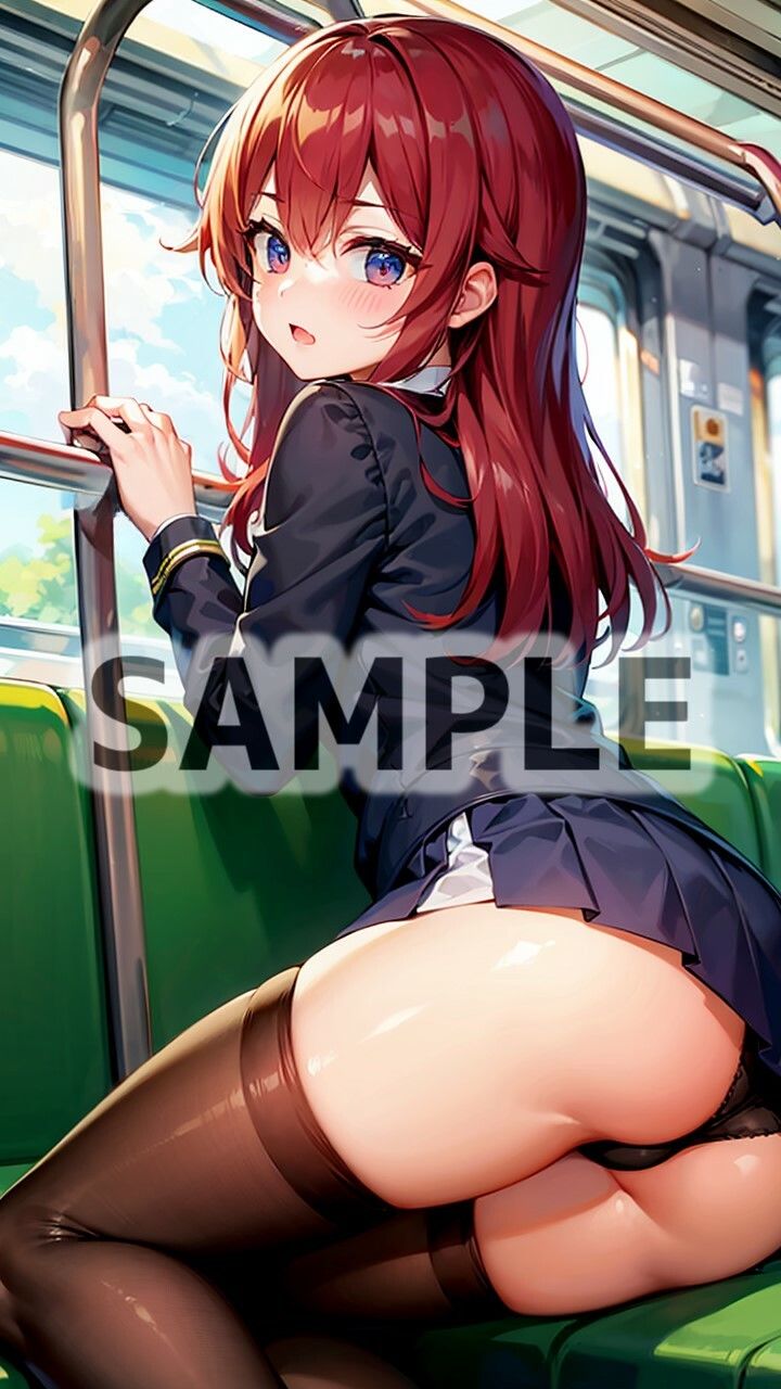 電車パンチラ制服女子