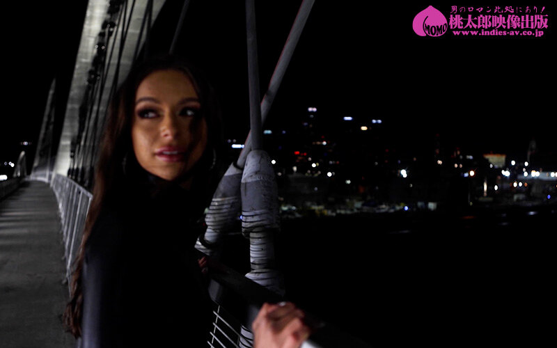 ラテンの小悪魔 情熱のHOTBODY