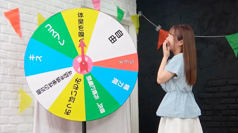 一般男女モニタリングAV 女子大生の姉と弟がドキドキ24時間ルーレット生活に挑戦! 2回して的中した過激なエロミッションを実行した姉弟の仲は急接近!性欲が抑えられない弟に迫られた姉はオマ○コを濡らして我慢できずに生ハメセックス!禁断の近親相姦中出しは1発限り…