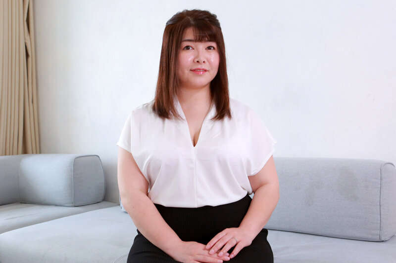 ふわとろ熟女デカチンNTR~むっちり巨乳妻が他人棒で快楽に溺れ狂うとき 岡江凛