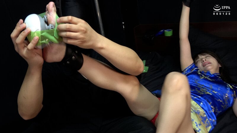 「絶叫!片手片足拘束くすぐりを受けるチャイナ美女」わかしラボVol.028- 7 一条みお