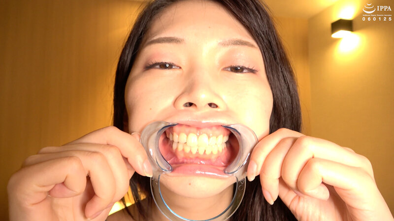 エッチなお姉さんの舌ベロ歯のどちんこをしっかり観察してみた 香椎佳穂