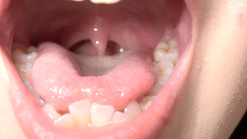 ギリギリのエッチなストレッチからの口内歯のどちんこ観察&舌ベロ顔舐めプレイ! Nana