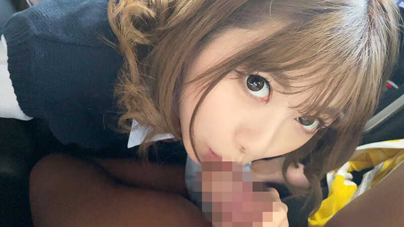 ガリガリ巨乳スレンダー 剛毛マンコから水没レベルの潮吹き!!エロすぎる敏感美少女に中出しハメ撮り【流出】