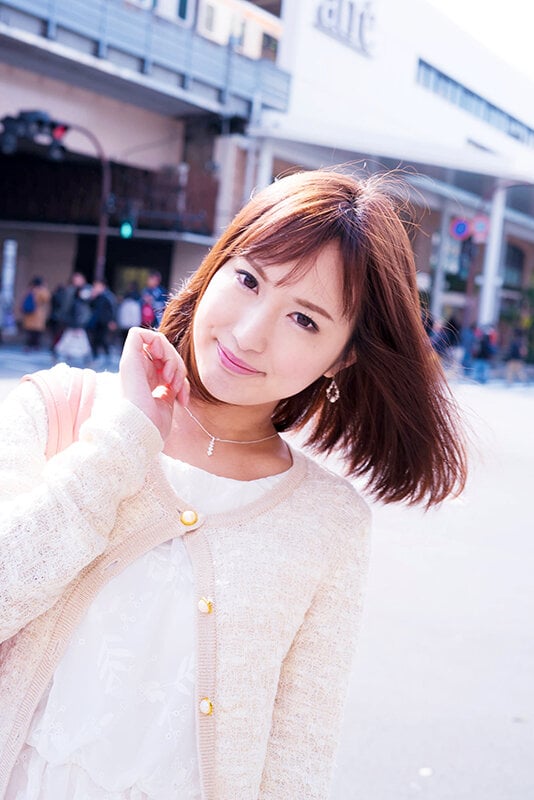 セレブ人妻イカセ4 狙うは中出し！！シロウト妻をストリートナンパ！！14名