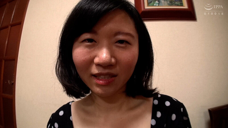 男優さんとエッチがしたくてAVに応募してきた童顔熟女の変態交尾!