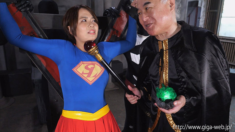 美魔女ヒロイン スーパーレディー 赤瀬尚子