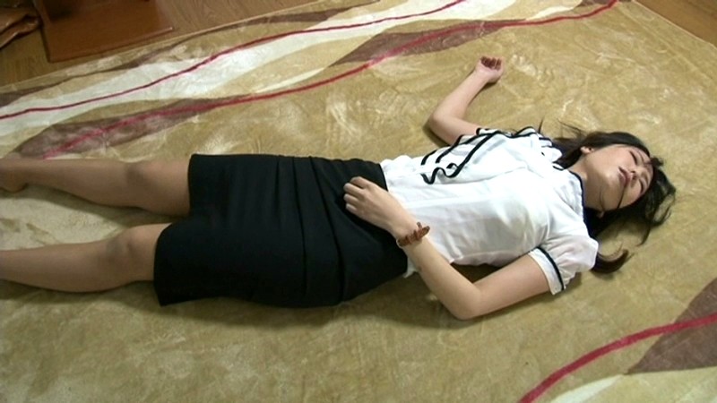 泥●して帰って来た姉を●す弟の盗撮映像