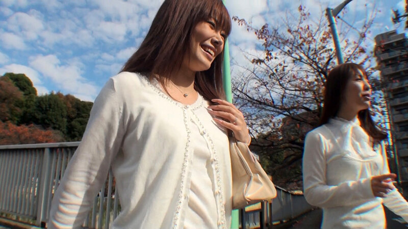 え?!私、女子にナンパされてる??女同士って…ちょっと興味あるかも…やば、気持ち良い…凄テクレズの快感にハマった、レズ初体験の素人娘たち12人240分SP