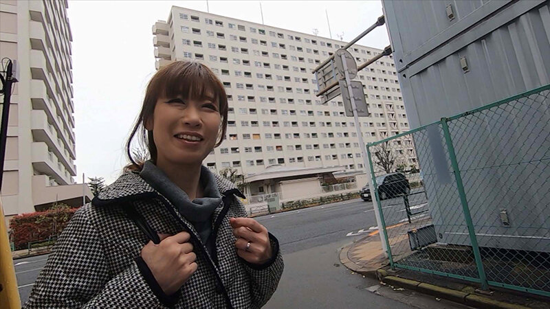 街角おばさんナンパ 商店街にいそうなごく普通のおばさんがワインの試飲でほろ酔い気分、「こんなおばさんで良いの？」とか言いながら嬉しそうに生姦SEX 「まだ妊娠するんだからね」とか言ってるマ○コに中出し！！vol.3