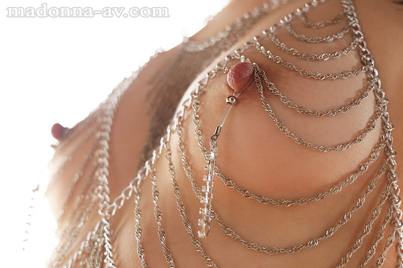 夫の上司に飾られた 人妻ボディアクセサリー 水戸かな